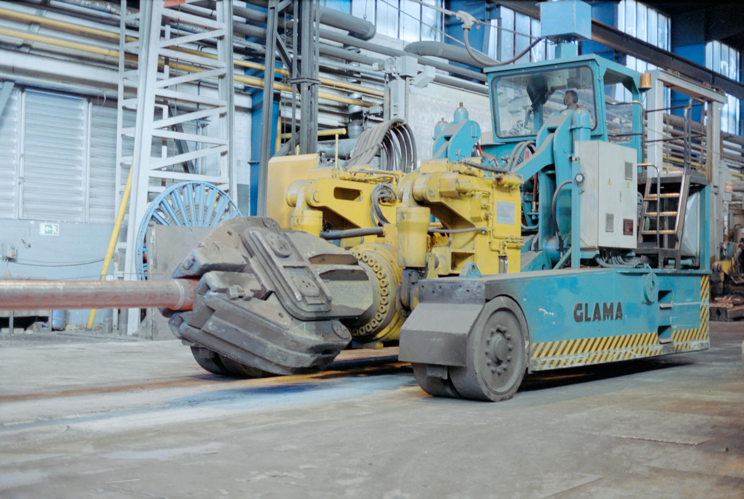 AHP film 2004 11 004 sc240828 img15 NLP